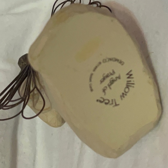 Willow tree - Picture 2 of 2